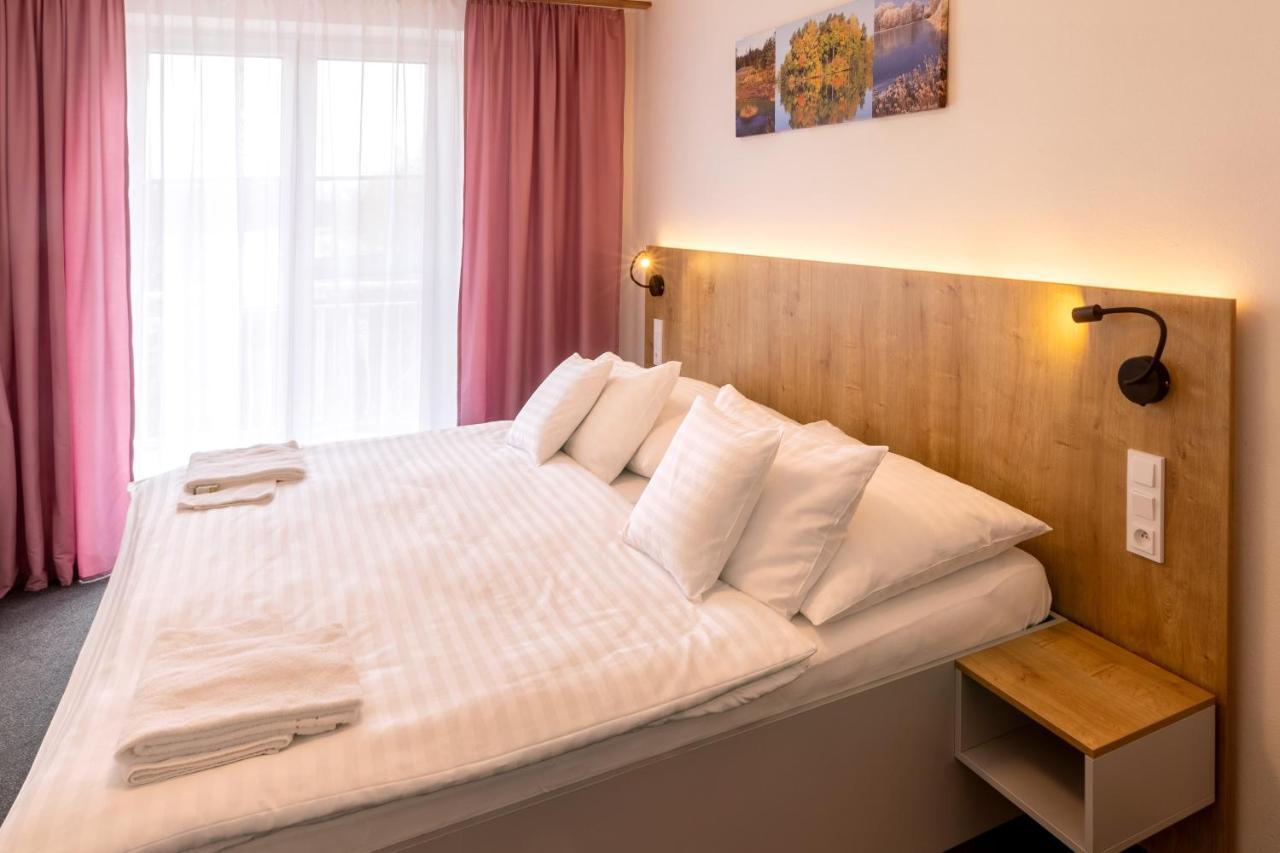 Hotel Svet Třeboň Exteriör bild